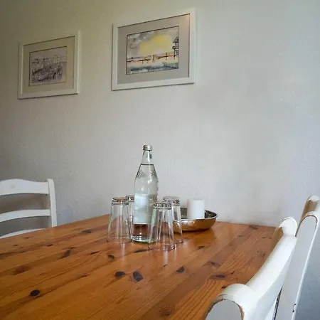 Gemuetliche-wohnung-am-stillen-dorf Apartman Sankt Peter-Ording